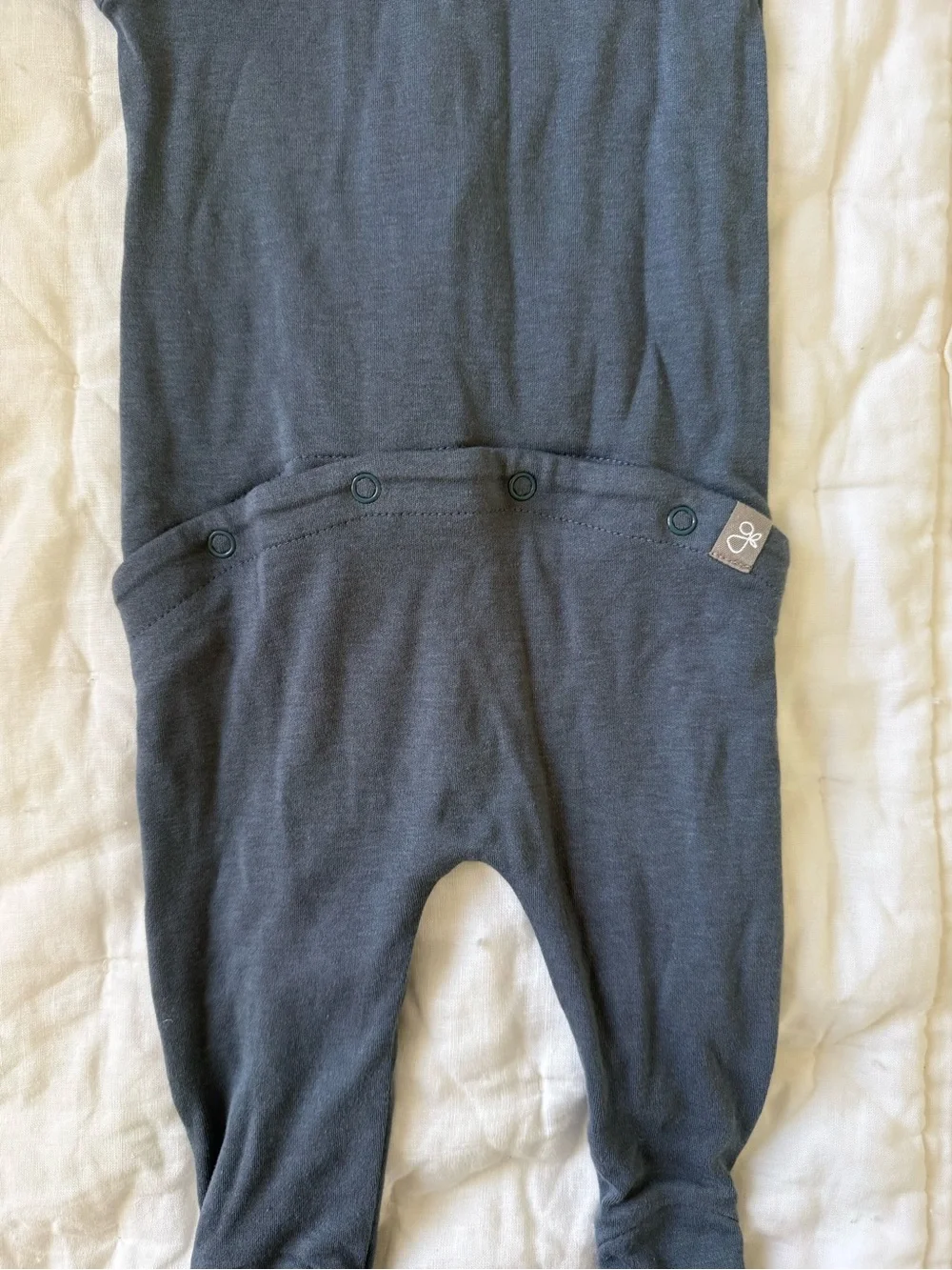 Goumi navy sleeper